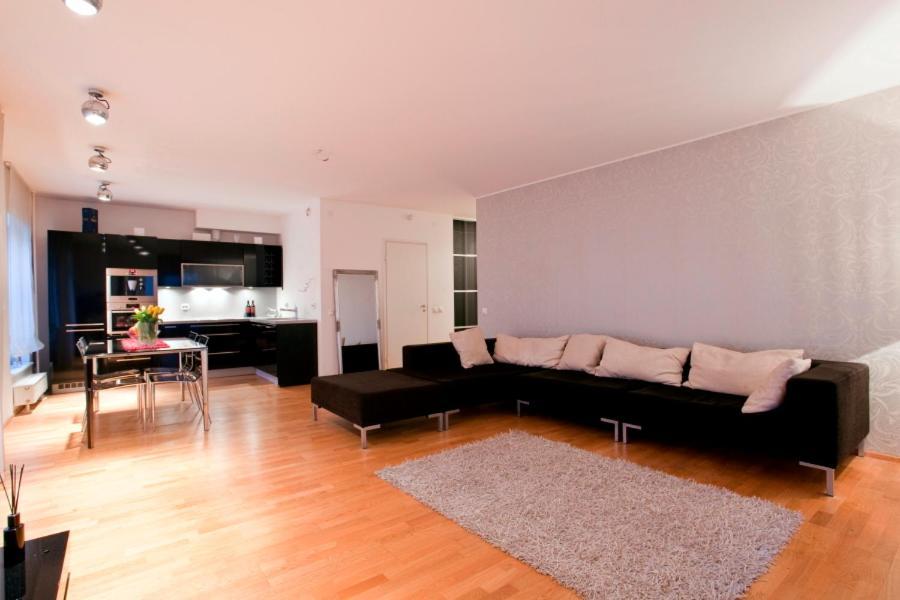 Tatari Apartment تالين الغرفة الصورة