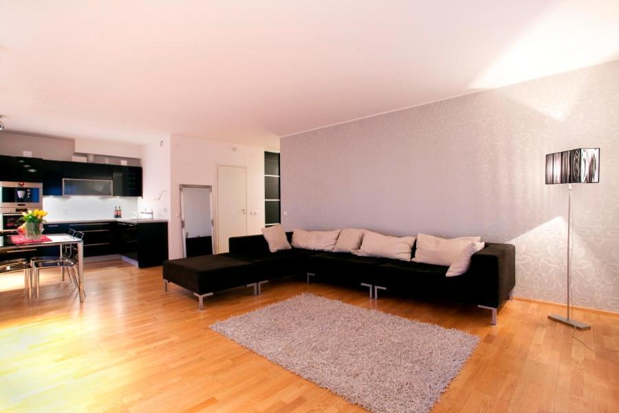 Tatari Apartment تالين الغرفة الصورة